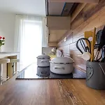 Aqualiget-apartmanhaz E-car Plug-in Point