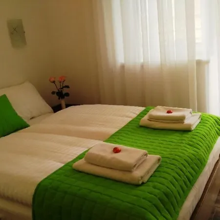 Aqualiget-apartmanház
