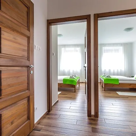 Aqualiget-apartmanház Apartman Szeged