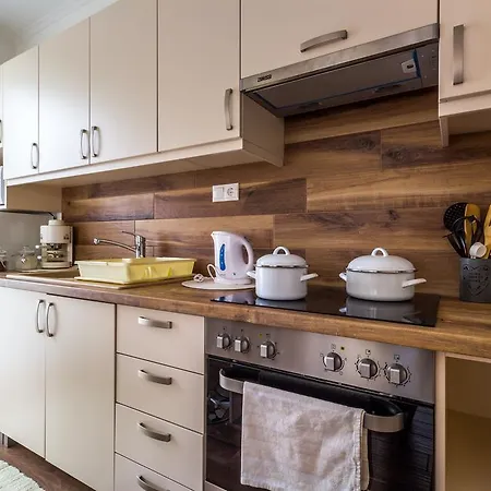 Aqualiget-apartmanhaz E-car Plug-in Point 아파트 *