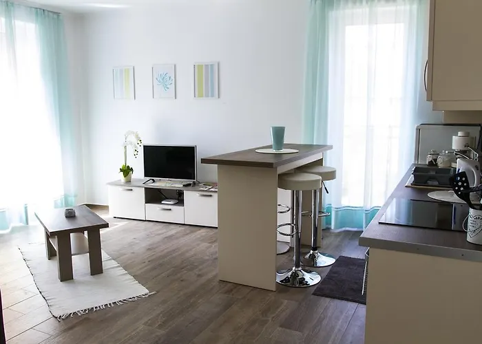 Aqualiget-apartmanhaz E-car Plug-in Point Segedin