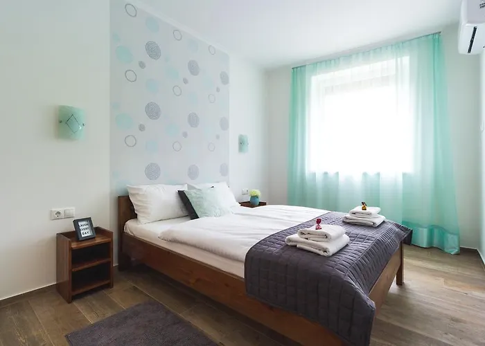Aqualiget-apartmanhaz E-car Plug-in Point דירה