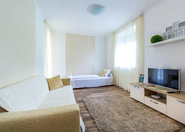 Daire Aqualiget-apartmanhaz E-car Plug-in Point *