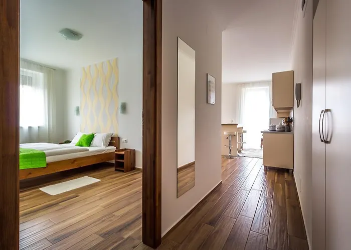 Aqualiget-apartmanhaz E-car Plug-in Point